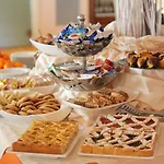 Major فندق