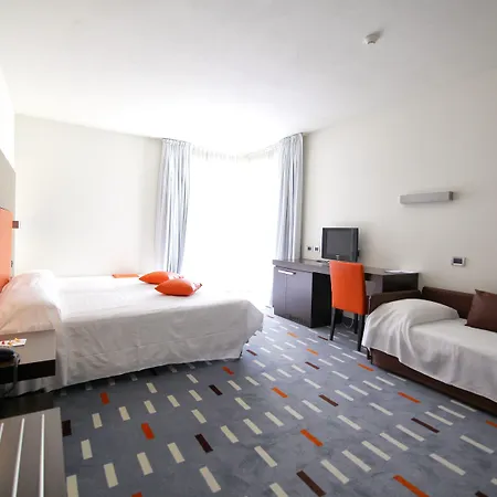 Major Hotel