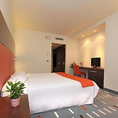 Major Hotel
