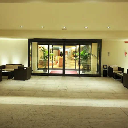 Major Hotel 4*